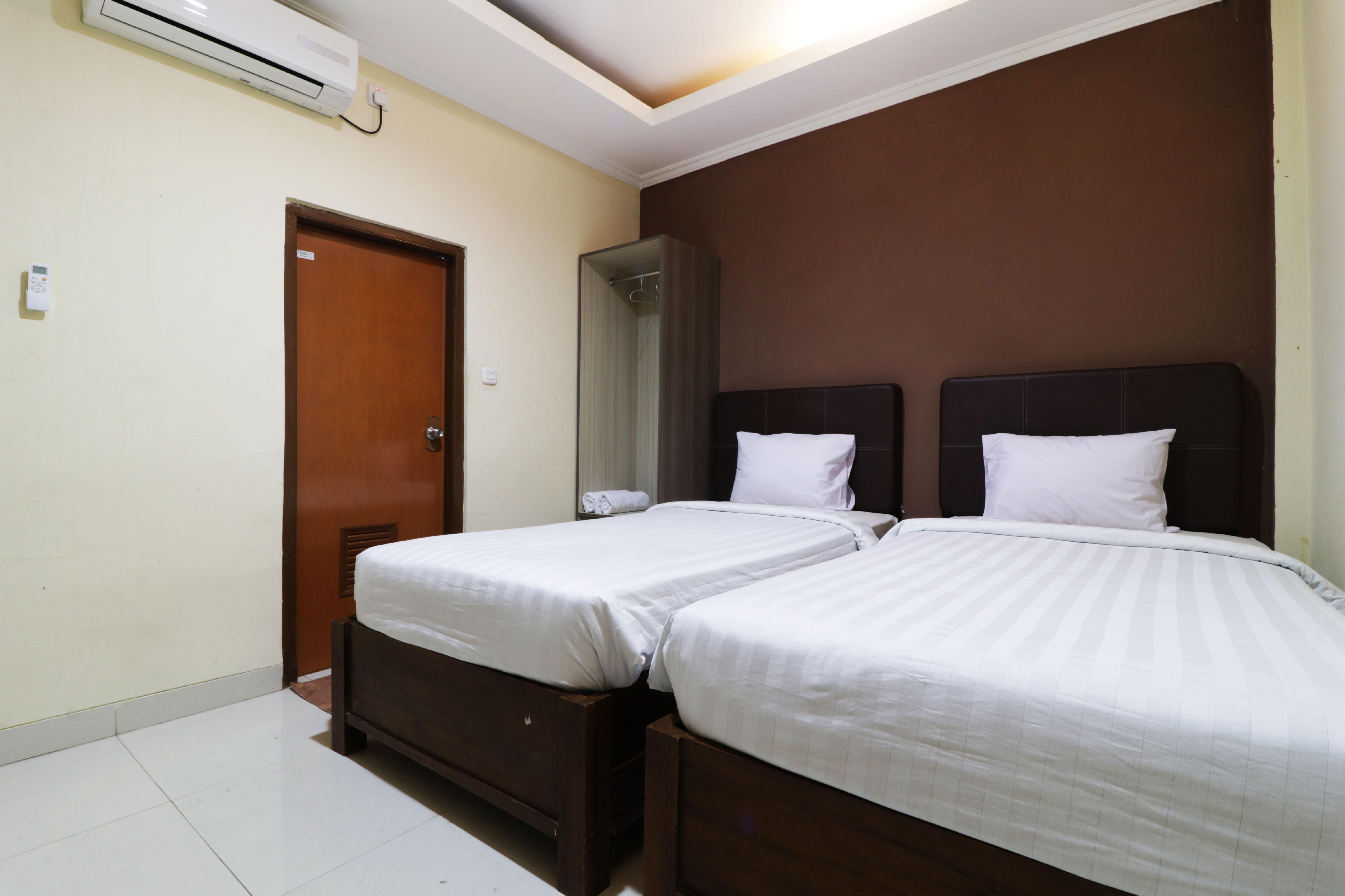 ג'קרטה Hotel Istana Bungur מראה חיצוני תמונה
