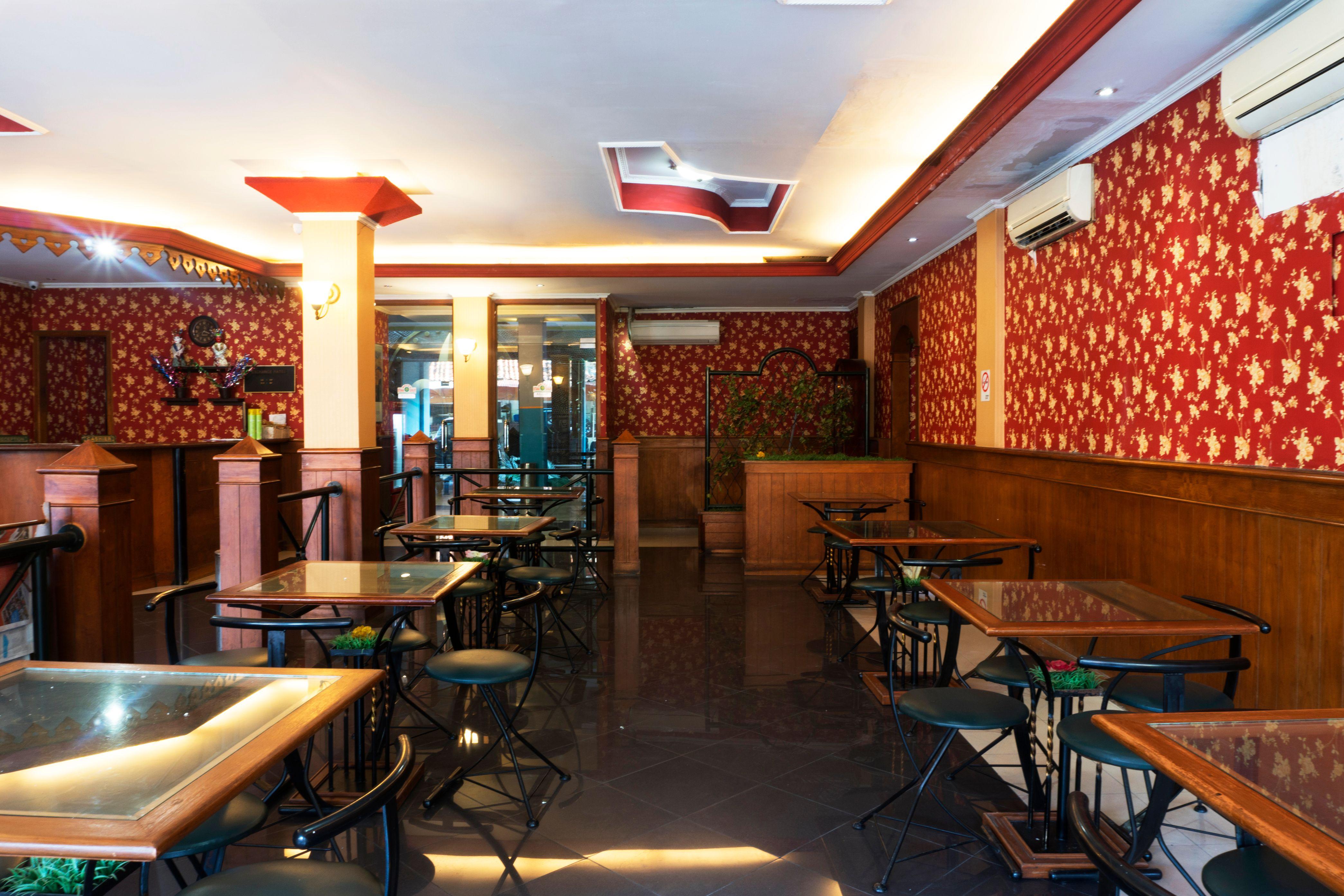ג'קרטה Hotel Istana Bungur מראה חיצוני תמונה