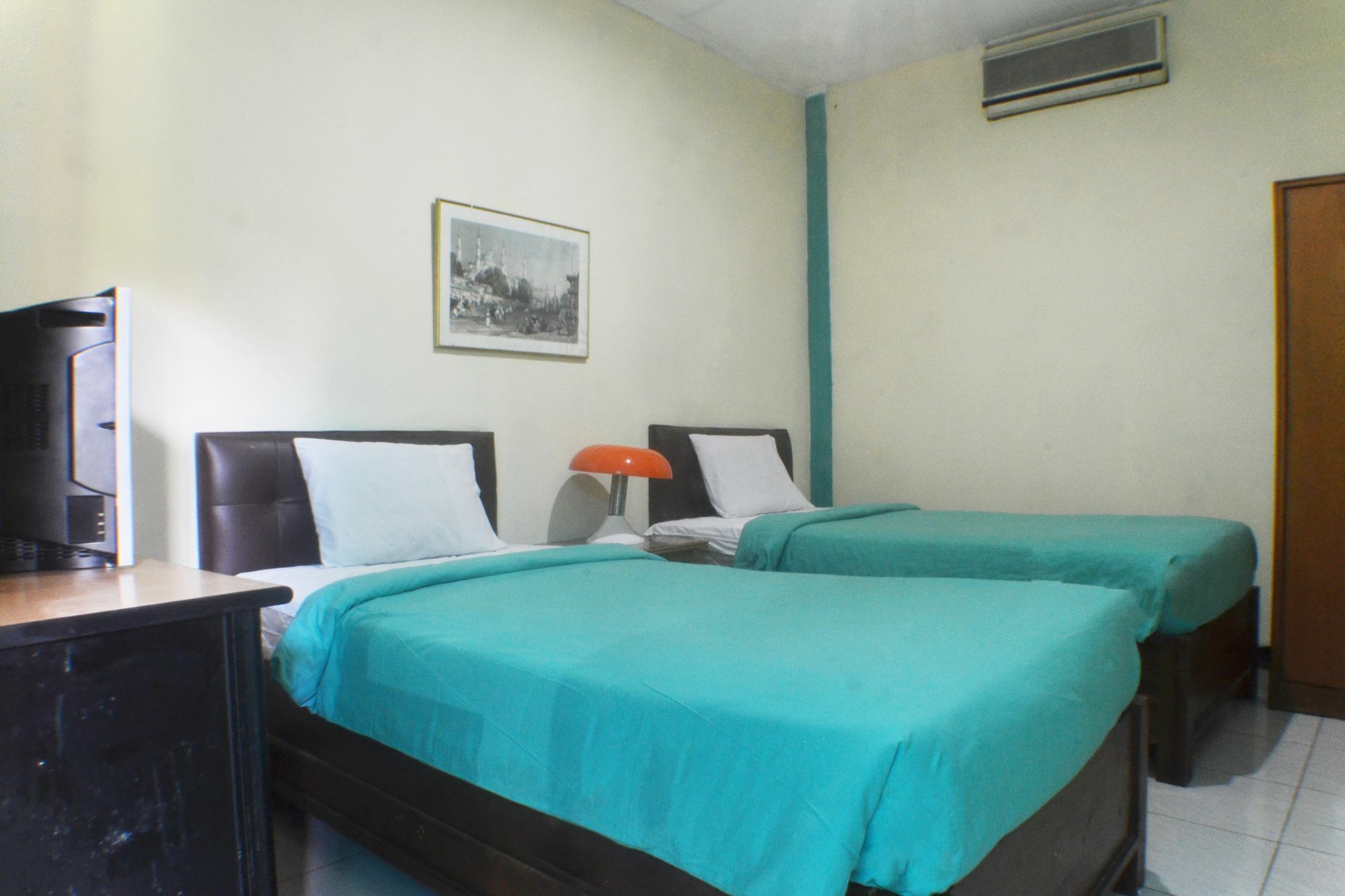 ג'קרטה Hotel Istana Bungur מראה חיצוני תמונה